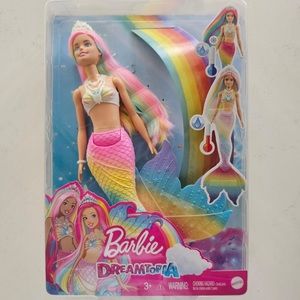 Barbie Dreamtopia Rainbow Magic Color-Change Feature